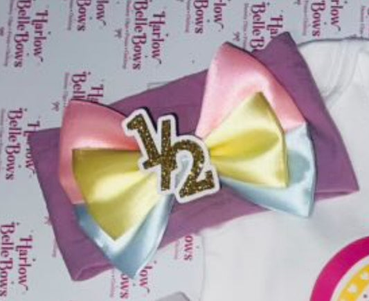 Half Birthday Bow ♥︎